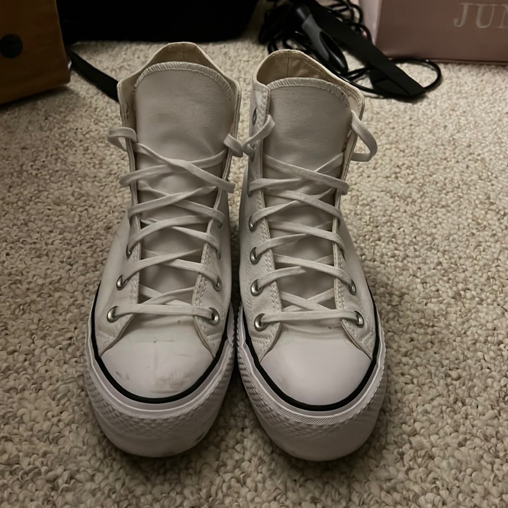 Platform converse